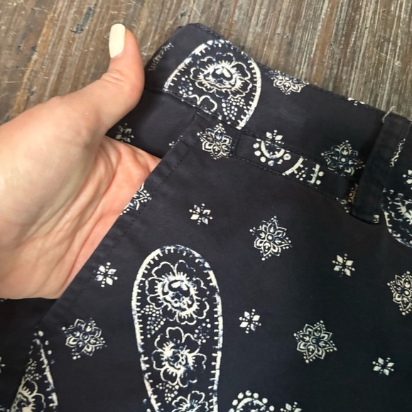 Lane Bryant Blue and White Bermuda Shorts with Paisley Design - Picture 6 of 10